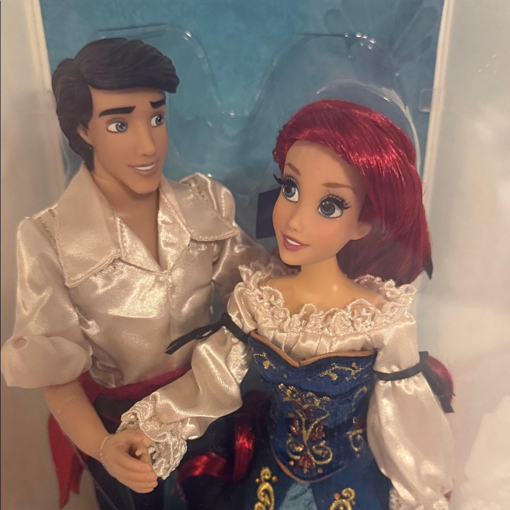 Disney Fairytale Collection Ariel and Eric in Blue and White - Picture 6 of 8